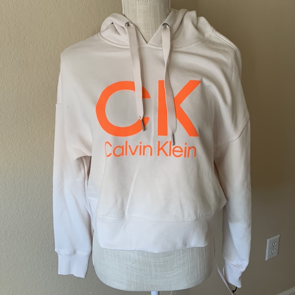 CK Hoodie..NWT.. Long sleeves with ribbed cuffs.